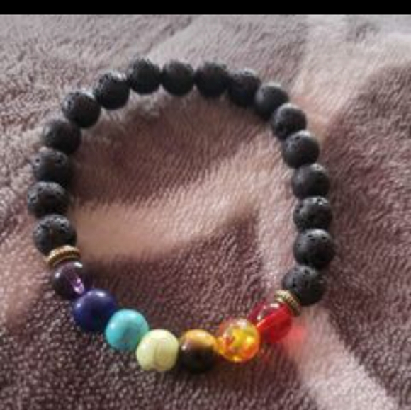 NEW UNISEX Lava Rock 7 Chakra Aromatherapy Essential Oil HEALING Bracelet 3/25 - Picture 2 of 2